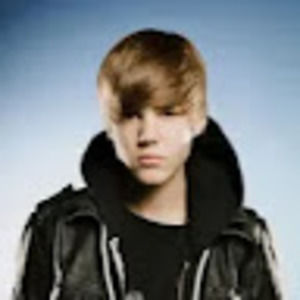 Meet your Posher, Alejandra